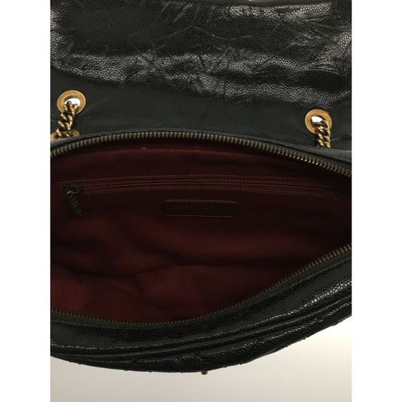 Chanel Matelasse Leather Chain Shoulder Bag - Picture 6 of 7